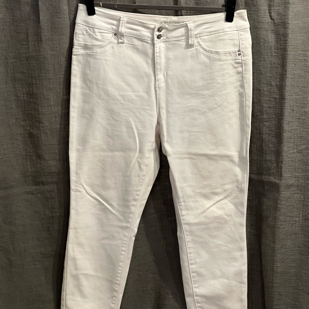 White Capris